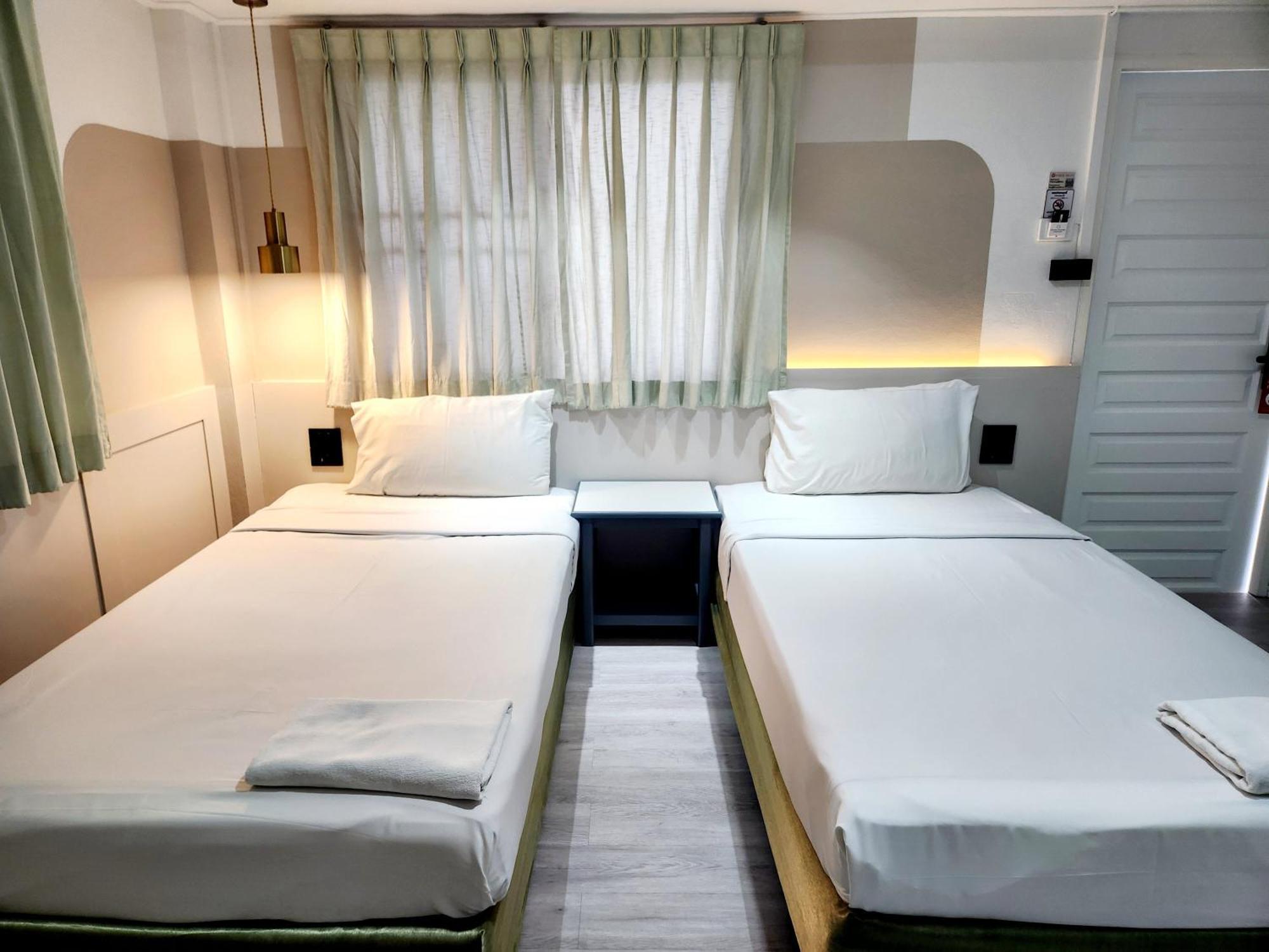 Seatel Phuket, Patong Beach Eksteriør bilde