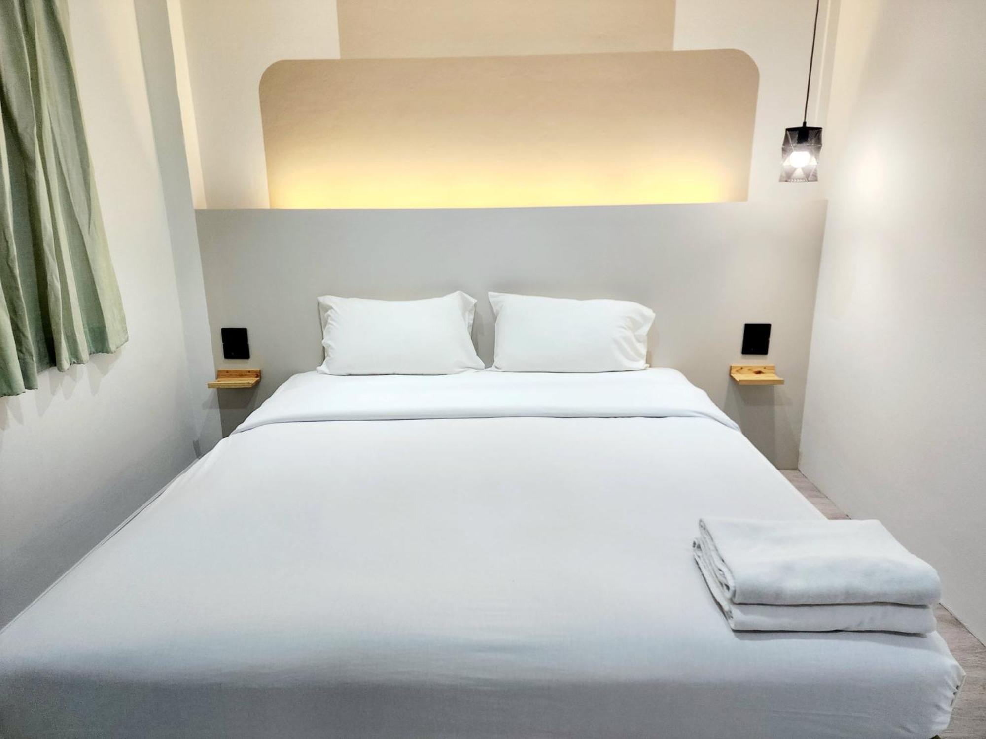 Seatel Phuket, Patong Beach Eksteriør bilde