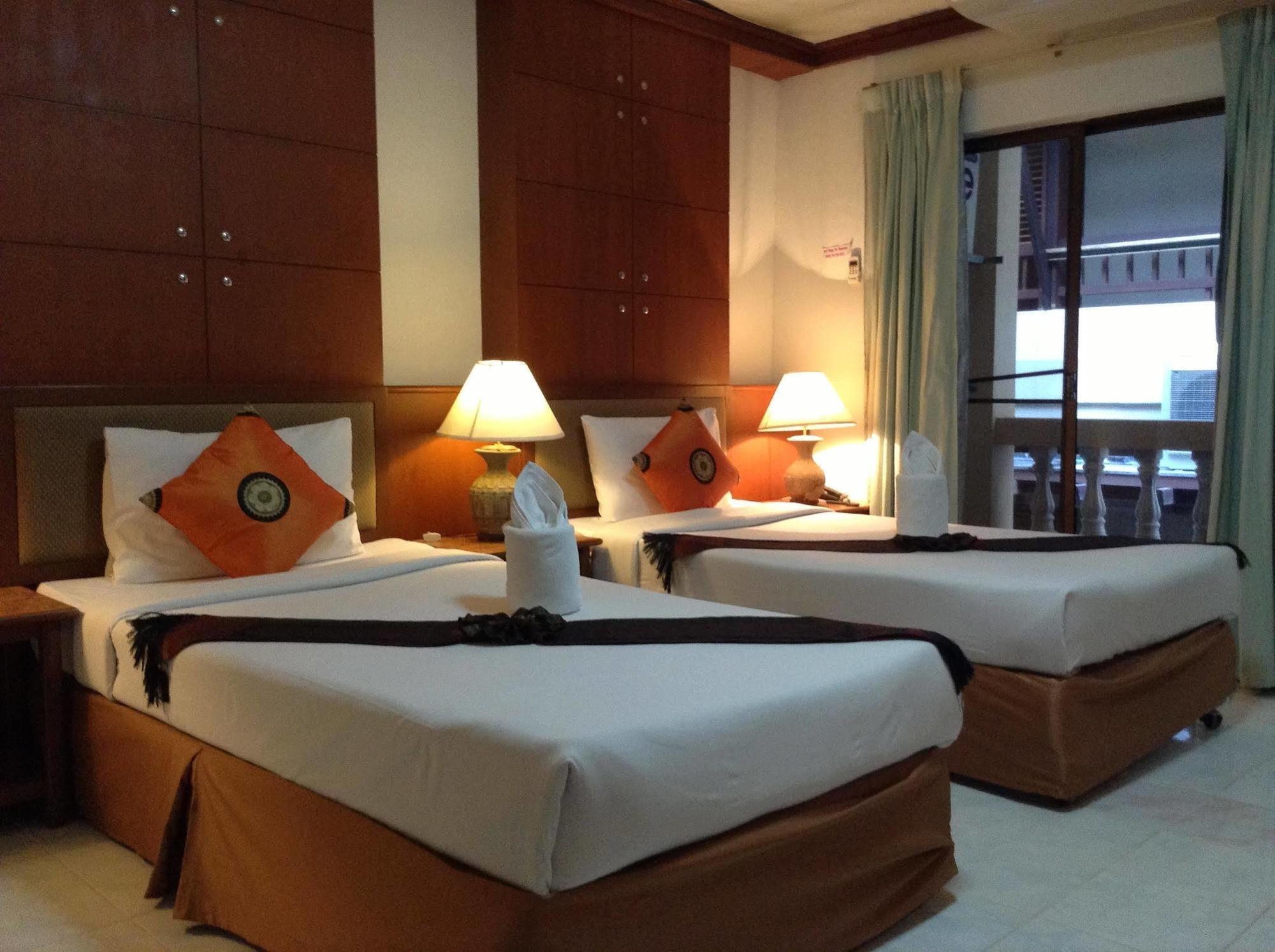 Seatel Phuket, Patong Beach Eksteriør bilde