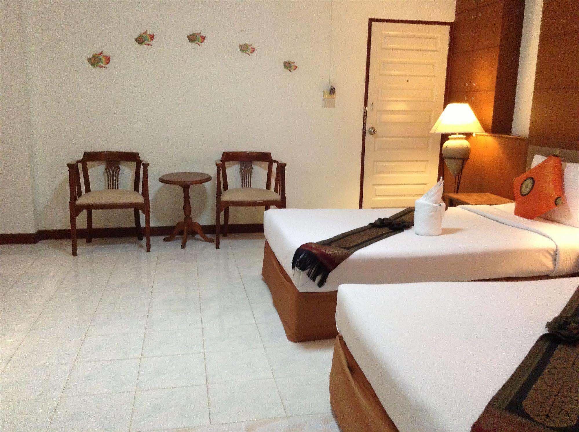 Seatel Phuket, Patong Beach Eksteriør bilde
